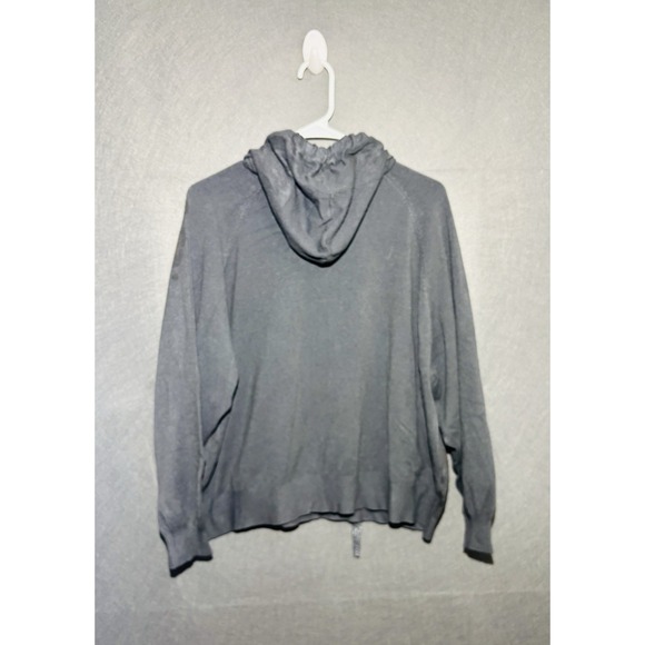 New Collection Hoodie Women's Gray Leopard Print with Gold Foil Accents & Gilt - Picture 7 of 16